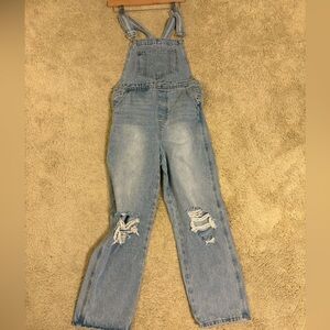 Adjustable maternity overalls